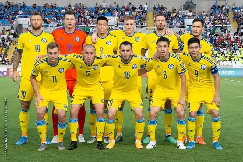 Fýtbol: Birinshi kezeńde Qazaqstan men Chernogorııa teń túsip jatyr