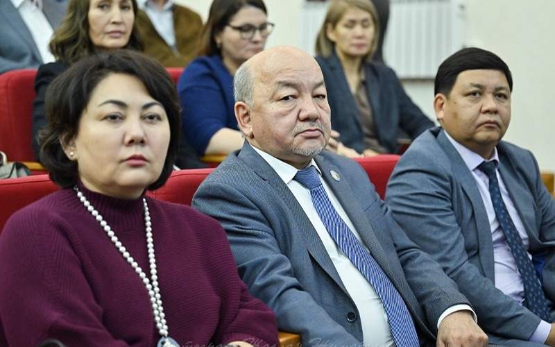 Парламент медицина