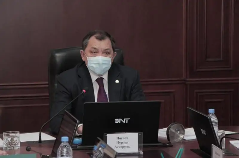 Nurlan Noǵaev munaı-gaz jobalaryndaǵy qazaqstandyq qamtýǵa alańdaýshylyq bildirdi