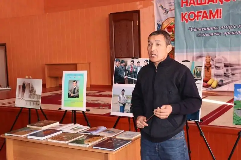 Túrkistanda «Karl Baıpaqov - arheologııa sardary» kórmesi ashyldy