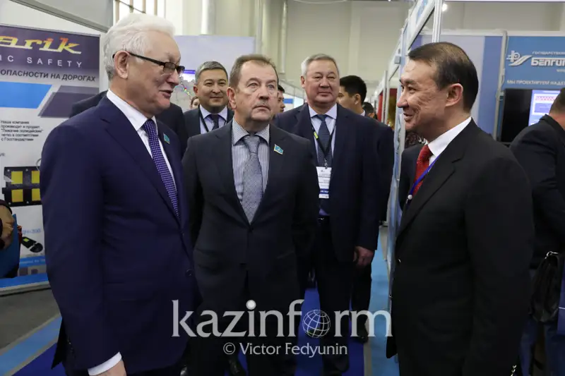 Астанада жол құрылысына арналған халықаралық көрме өтуде