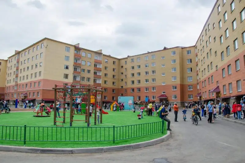 Nur-Sultanda páterler tek kezek boıynsha beriledi – ákimniń keńesshisi