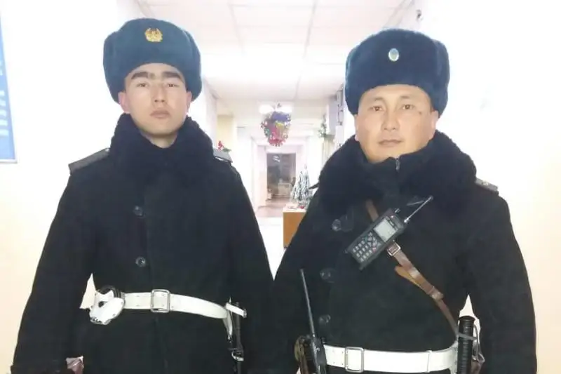 Девушку от суицида спасли гвардейцы в Усть-Каменогорске