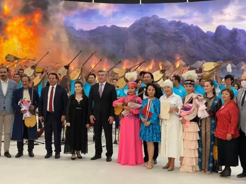 Dombyra kúni: Ankarada qazaqtyń ulttyq meıramy úsh kún boıy toılandy