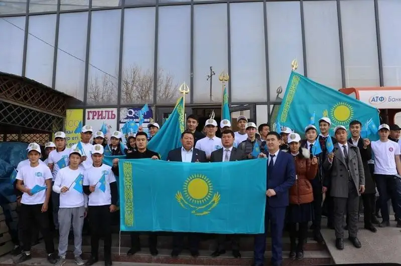 Түлкібаста «Менің туым – менің Отаным» патриоттық акциясы өтті