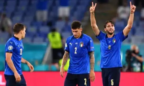 Fýtboldan Eýropa chempıonaty: Italııa Shveıtsarııany oısyrata jeńdi