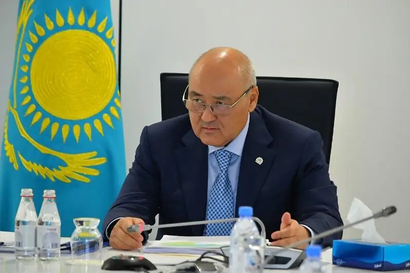 Ómirzaq Shókeev memlekettik-jekeshelik áriptestik tetigin tıimdi paıdalaný týraly aıtty