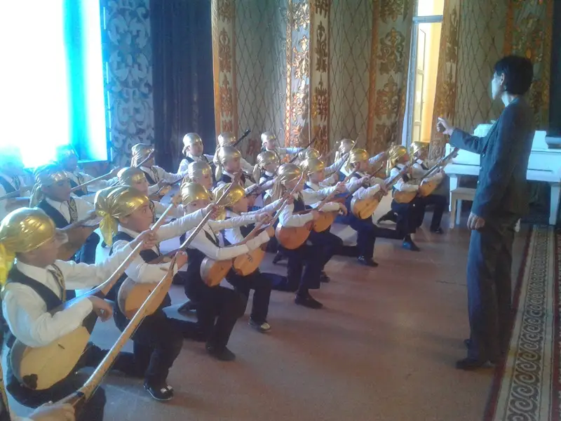 Токтакынова