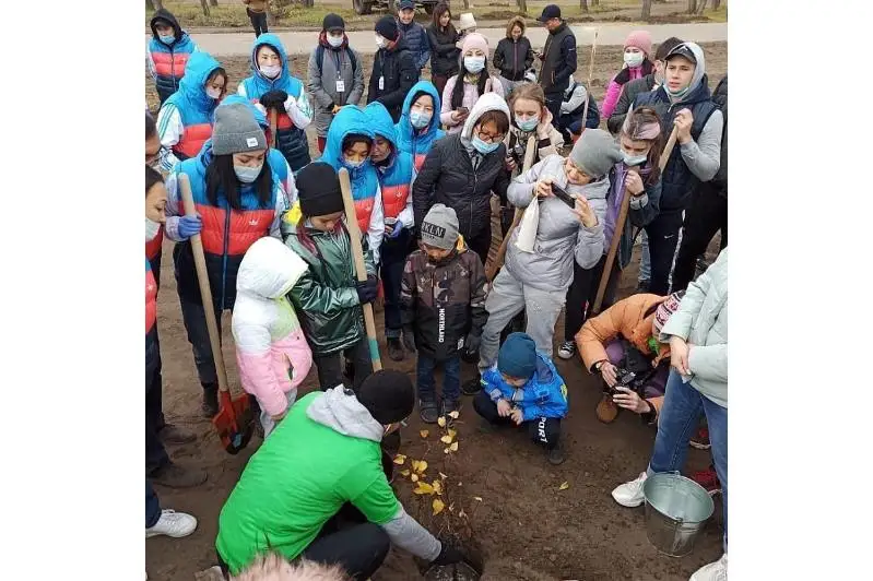 Qostanaıda Baýyrjan Momyshuly atyndaǵy saıabaq ashylady