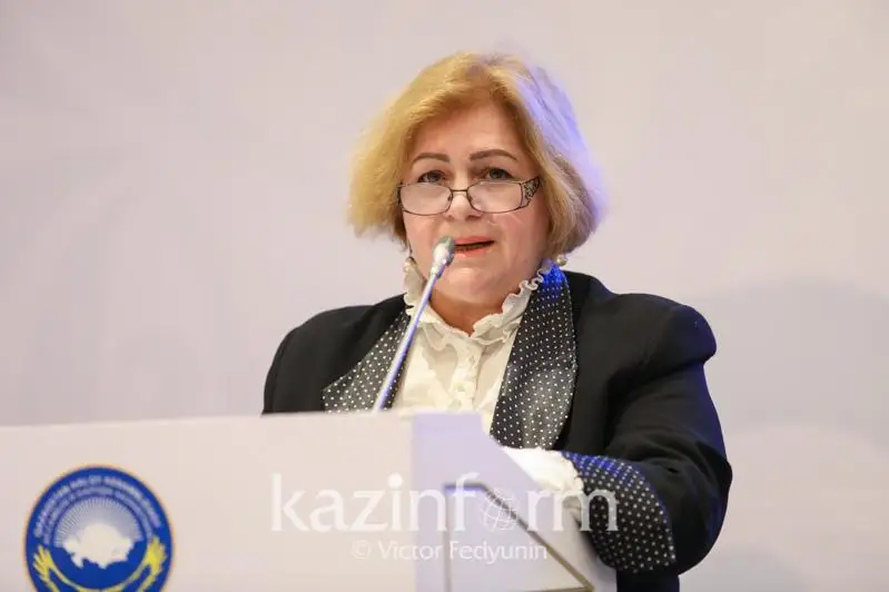 Ázerbaıjan men qaraqalpaq sarapshylary qazirgi jýrnalıstıka týraly aıtty