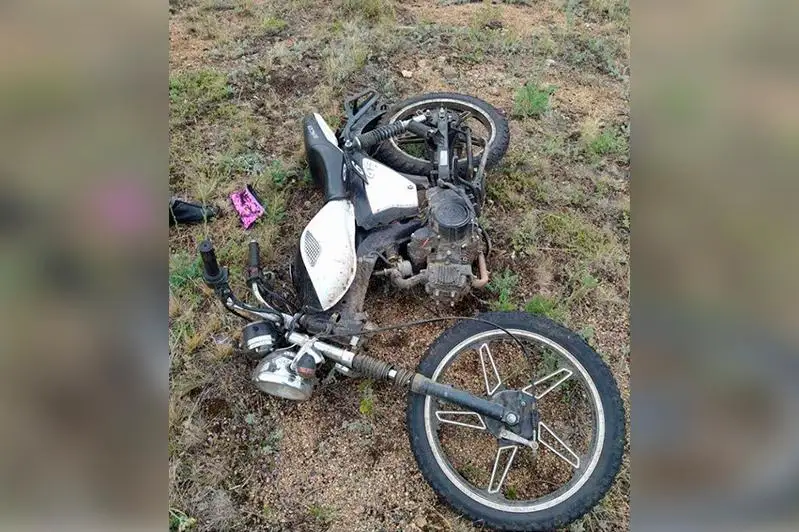 Aqmolada mototsıkl tizgindegen 48 jastaǵy júrgizýshi mert boldy