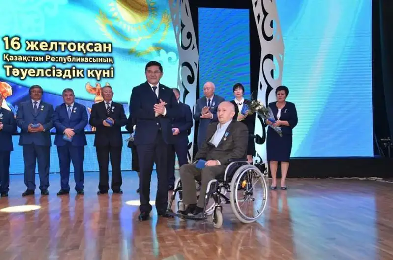 Shymkentte eki qaıyrymdy azamat Prezıdent marapatyna ıe boldy