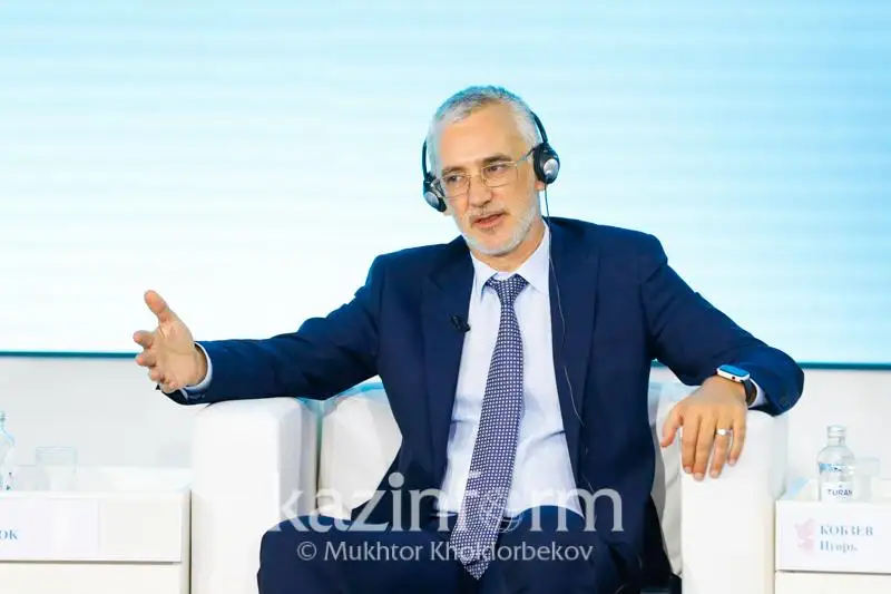 «Qazaq. Altyn adam tarıhy» fılmi áýeli kınoteatrlarda kórsetiledi