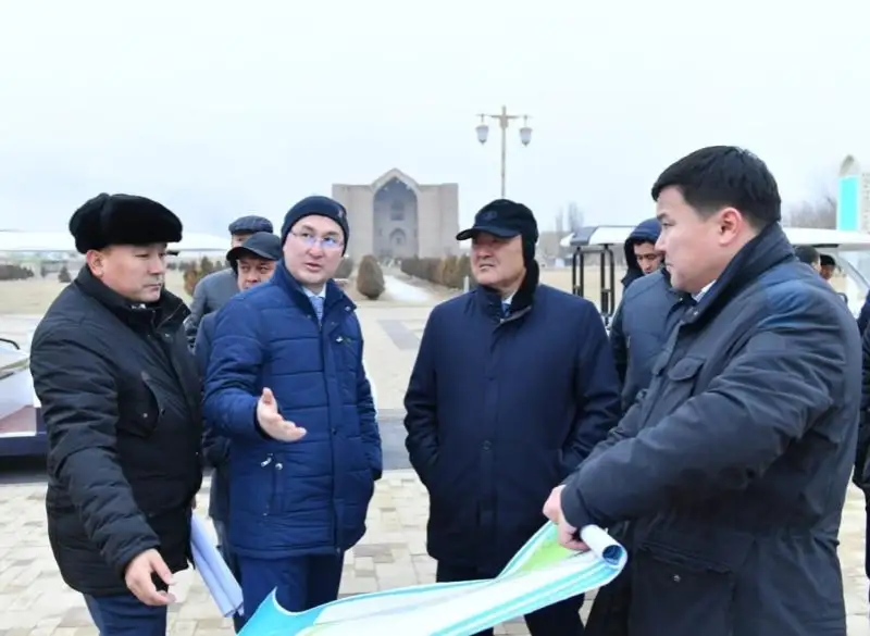 Умирзак Шукеев проинспектировал строительство ряда объектов в Туркестане