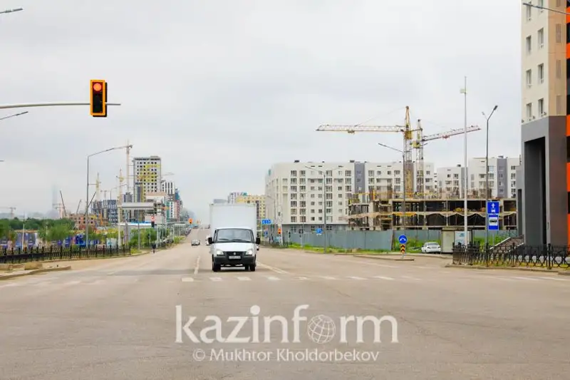 Жители столичного ЖК перекрыли дорогу – в акимате прокомментировали инцидент