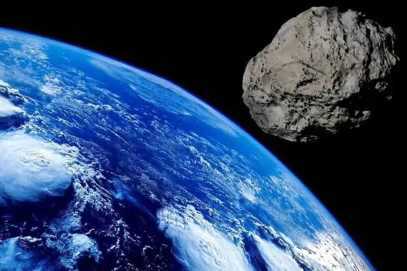 Jerge iri asteroıd  jaqyndap keledi