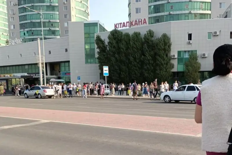 Aqtóbede qoǵamdyq kólik júrgizýshileri jumysqa shyqpaı qaldy