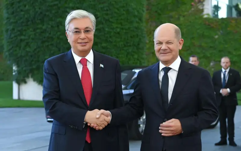 Касым-Жомарт Токаев прибыл в Ведомство Федерального канцлера