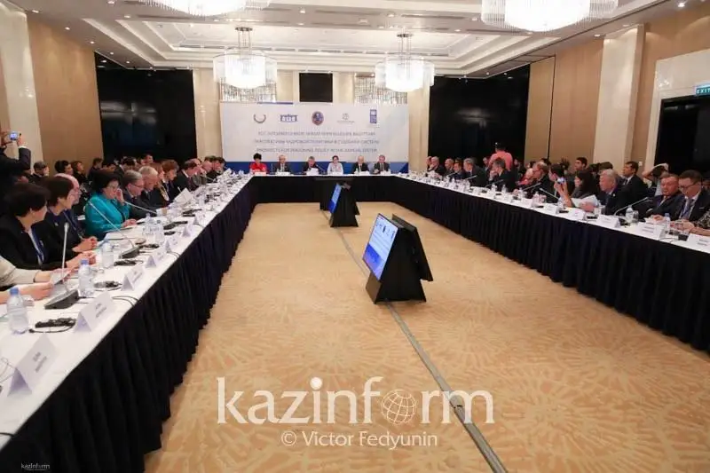 Elordada sot júıesindegi kadrlyq saıasat talqylanyp jatyr