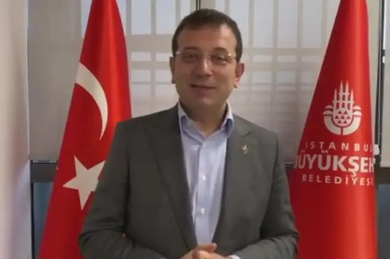 Ystanbul meri Qazaqstan halqyn Táýelsizdik kúnimen quttyqtady