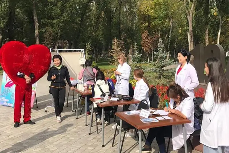 Jambyl oblysynda «Adal júrek» qaıyrymdylyq sharalary ótti