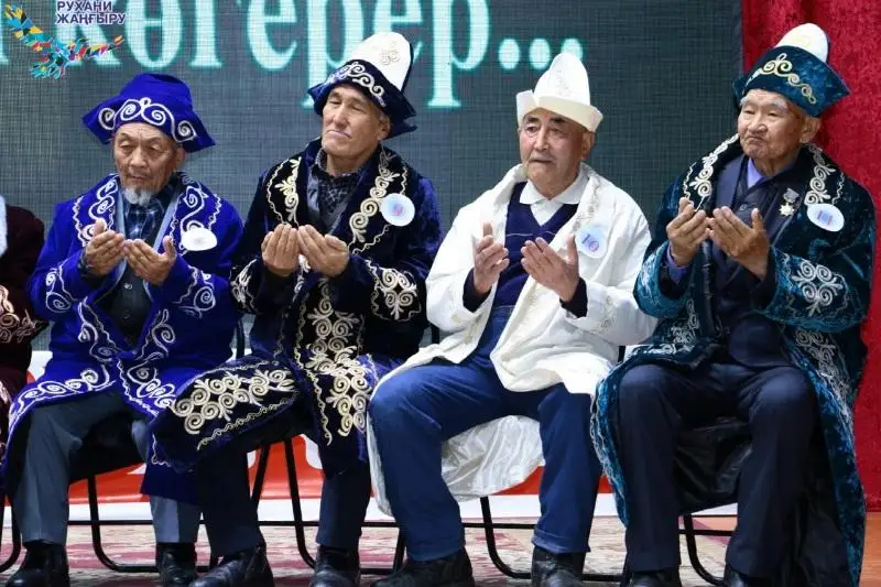 Túlkibasta batagóı qarııalardyń baıqaýy ótti