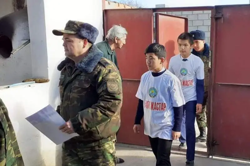 Túrkistan oblysynda erikti jastar úılerdi aralap júr