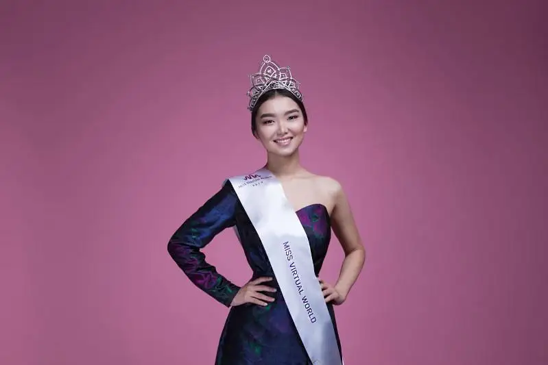 Miss Virtual World arýy atanǵan qazaqstandyqtyń táji Meksıkadan jetkizildi
