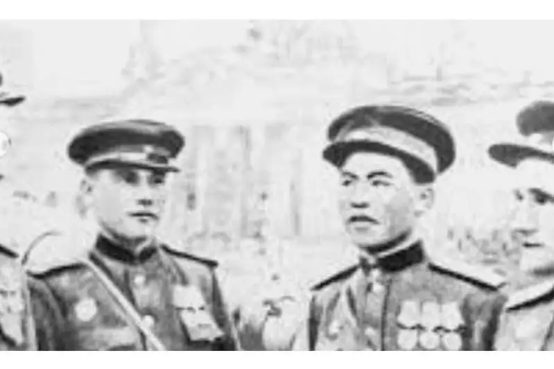 RF SІM-i Raqymjan Qoshqarbaev jáne Grıgorıı Býlatovtyń erligi jaıynda maqala jarııalady