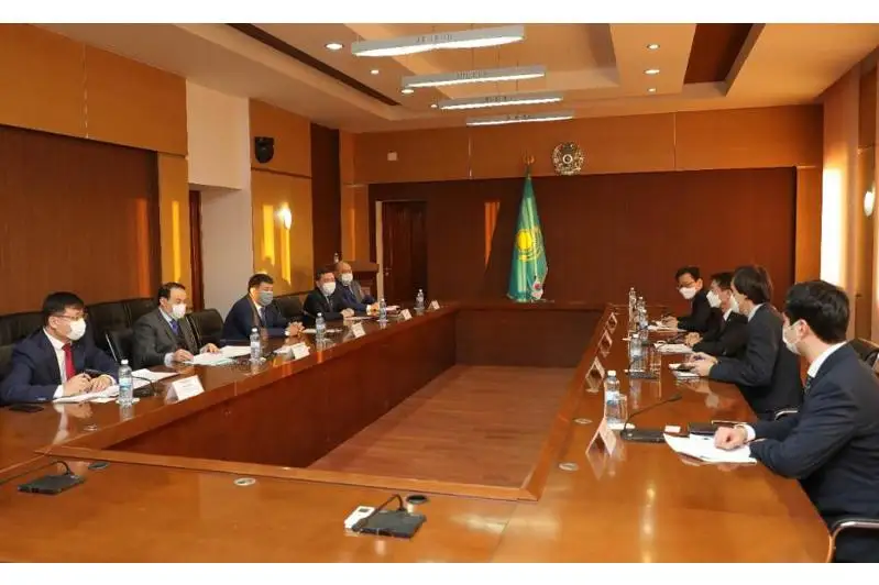 Ońtústik Koreıa Atyraý oblysymen medıtsına salasynda áriptestikti nyǵaıtpaq