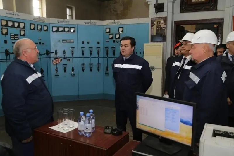 Jeńis Qasymbek Temirtaýdaǵy jylytý maýsymyna daıyndyq deńgeıin tekserip qaıtty