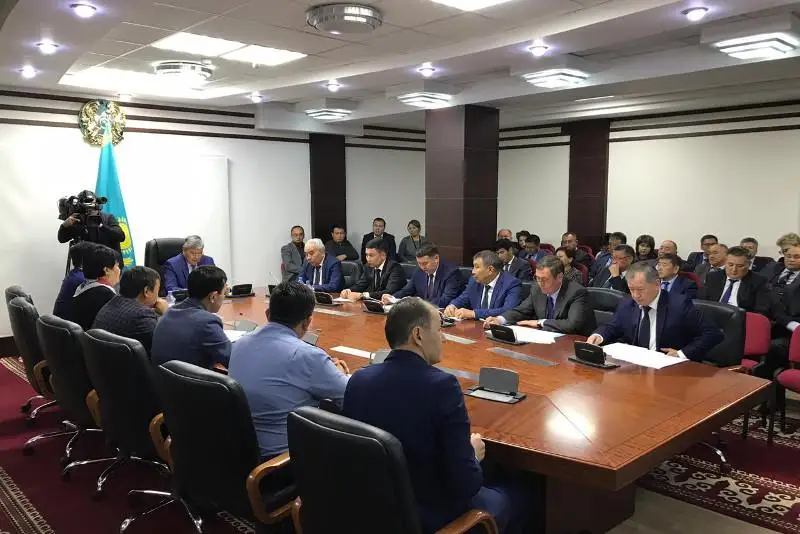 Almaty oblysynda 40 myńǵa jýyq adam MÁMS júıesine tirkelmegen
