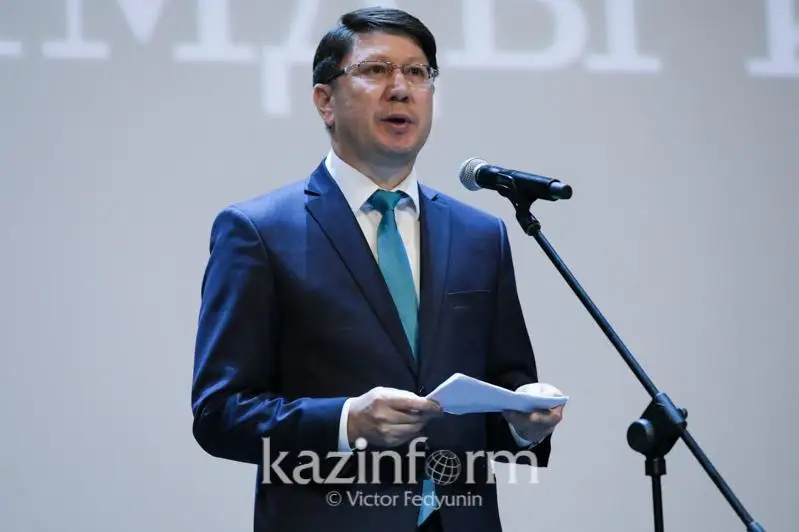 Bolat Tókejanov: Áleýmettik medıtsınalyq saqtandyrý júıesi - medıtsınadaǵy ekonomıkalyq reforma