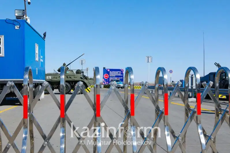 Atyraý qalasy qaıtadan karantınge jabyla ma - bas sanıtar jaýaby