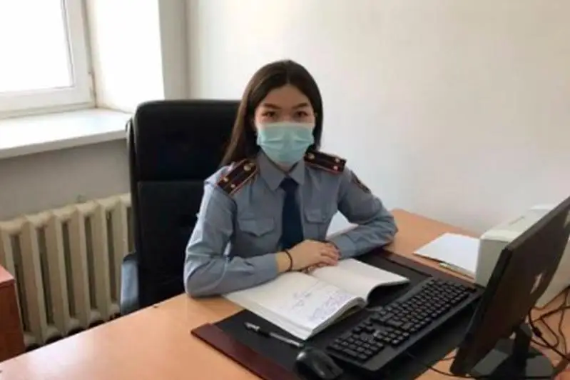 Bala kúnimnen forma kıip, áskerı bolýdy armandadym - tergeýshi qyz