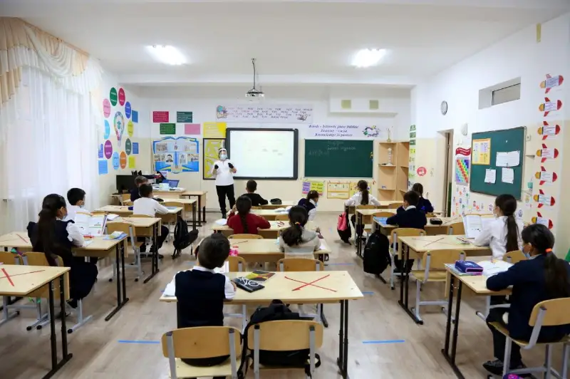 Karantın: Elordada 100-den astam mektep tekserildi