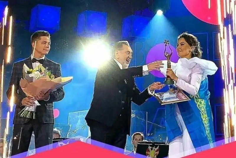 Aqtoty Raıymqulova «Slavıan bazary» baıqaýynyń jeńimpazyn quttyqtady