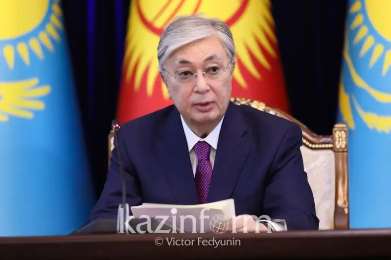 Memleket basshysynyń aptalyq jumysyna beınesholý