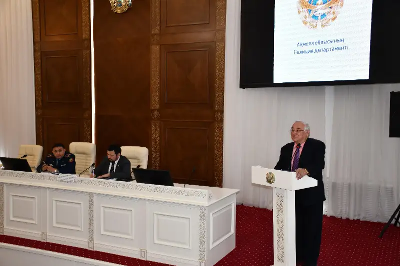 Сыбайлас жемқорлықпен күрес: Полицейлер мереке тұсында да сыйлық алмауы керек