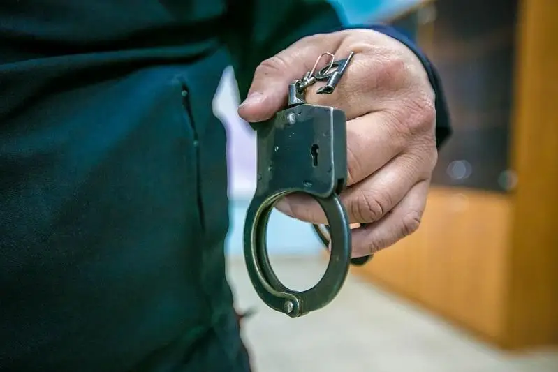 40 tonna mal terisi men oq-dárini Reseı asyrmaq bolǵandar ustaldy