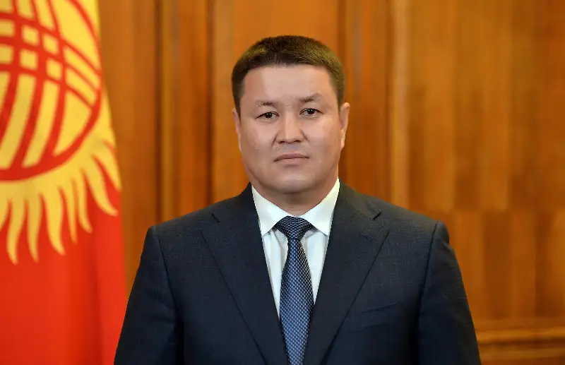 Qyrǵyzstanda prezıdent mindetterin atqarýshy aýysty