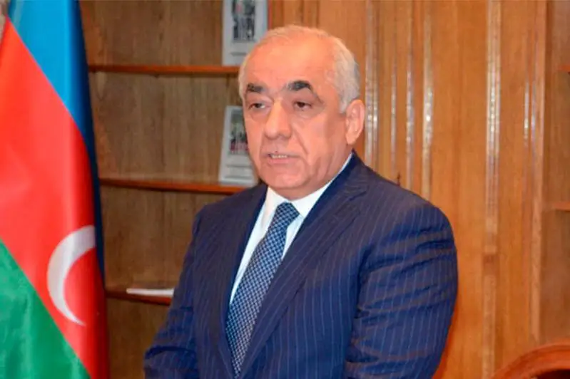 Ázerbaıjanda úkimet basshysy aýysty