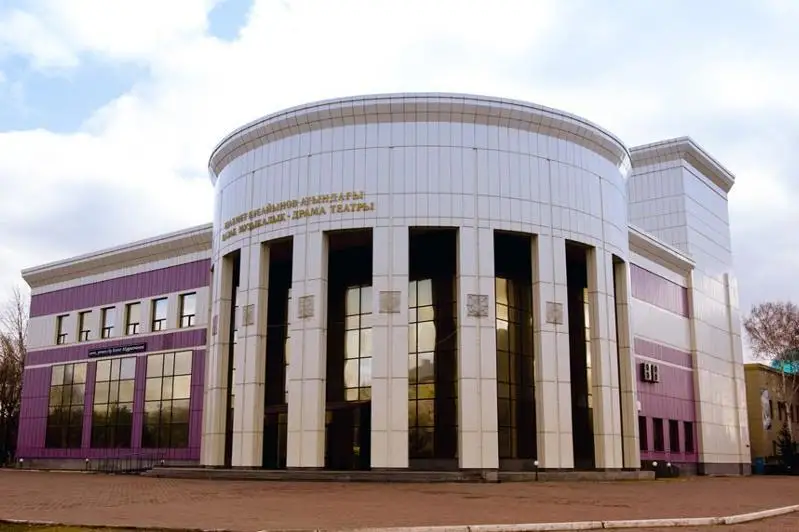 Aqmola oblysynda teatr maýsymy aıaqtaldy