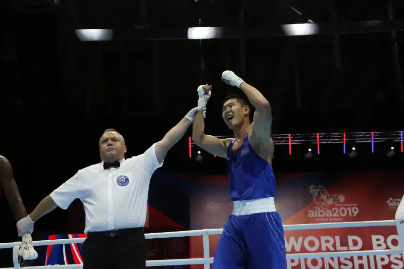 Бекзат Нурдаулетов стал чемпионом мира по боксу