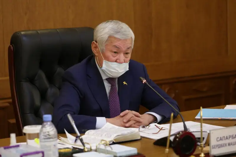 Jambylda Joldaý týraly bilmeıtinder áli de bar - Berdibek Saparbaev