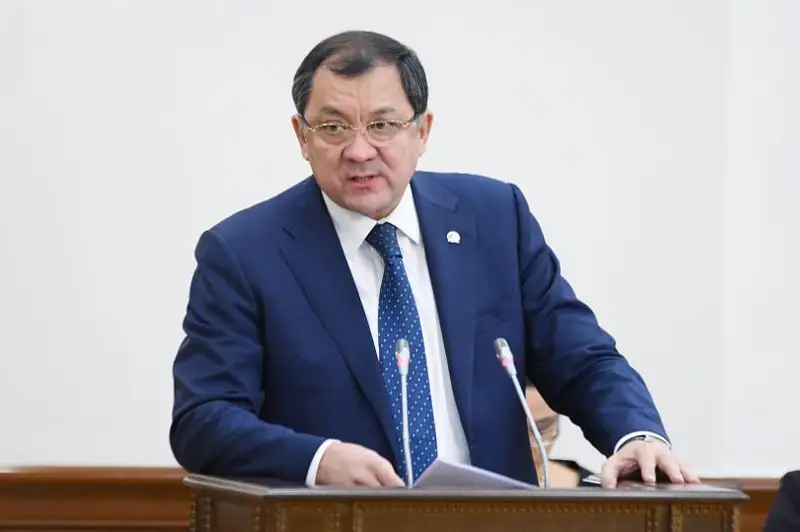 Іshki naryq elimizde óndirilgen munaı ónimderimen tolyq qamtamasyz etilgen - mınıstr