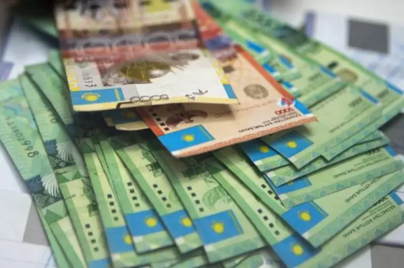 Eski banknottardy aıyrbastaý 2020 jyly toqtatylady – Ulttyq bank