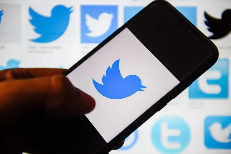 Twitter saıası jarnamaǵa tyıym saldy