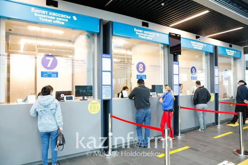 Poıyz bıletterin jappaı satyp alýdyń zańdy joldary ataldy
