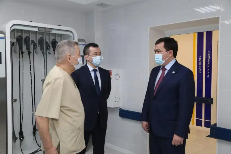Qaraǵandy oblysynda onkologııalyq naýqastardy endoskopııalyq tásilmen anyqtap, emdeıdi